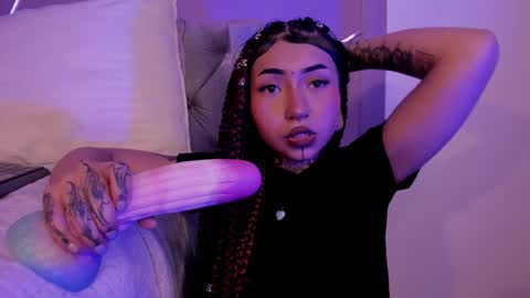 Snapshot of evangeline_bell chatting on 14, 1, 2025 Eva online show from 14, 1, 2025