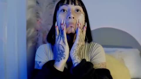 Snapshot of evangeline_bell chatting on 14, 10, 2025 Eva online show from 14, 10, 2025