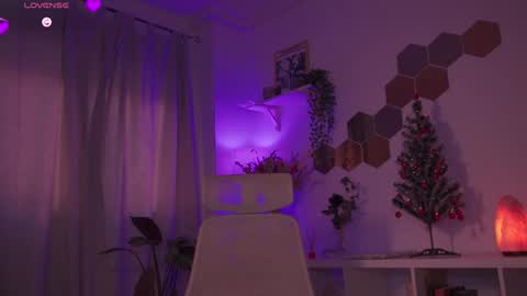 Eva online show from 16, 12, 2024