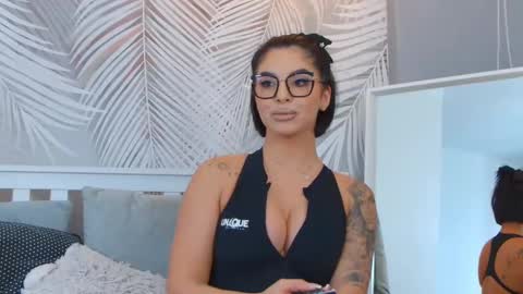 Snapshot of evareyss chatting on 29, 12, 2024 evareyss online show from 29, 12, 2024