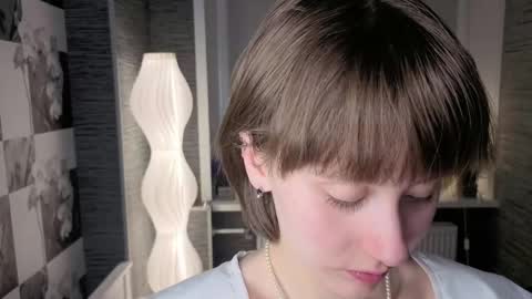 Snapshot of evas_soul chatting on 24, 4, 2026 Eva online show from 24, 4, 2026
