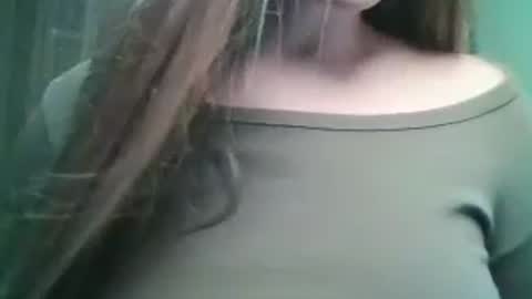 Snapshot of evasapples2026 chatting on 12, 7, 2026 evasapples2026 online show from 12, 7, 2026
