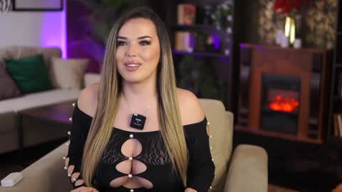 Eva online show from 8, 2, 2025