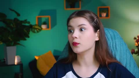 Snapshot of evathopson chatting on 4, 12, 2024 Eva  next stream -  - 1600 UTC2000  online show from 4, 12, 2024