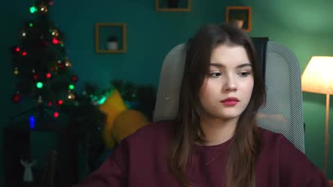 Snapshot of evathopson chatting on 7, 12, 2024 Eva  next stream -  - 1600 UTC2000  online show from 7, 12, 2024