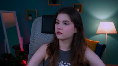 Snapshot of evathopson chatting on 26, 1, 2025 Eva  next stream -  - 1600 UTC2000  online show from 26, 1, 2025