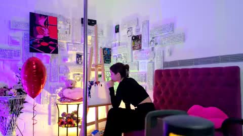 Snapshot of evathopson chatting on 13, 2, 2025 Eva  next stream -  - 1600 UTC2000  online show from 13, 2, 2025