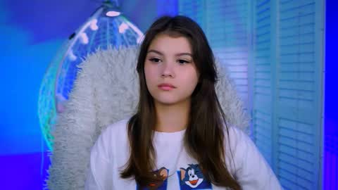 Snapshot of evathopson chatting on 26, 10, 2025 Eva  next stream -  - 1600 UTC2000  online show from 26, 10, 2025