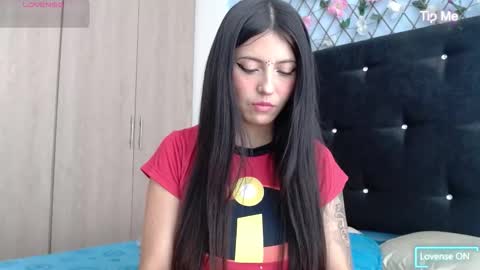 Snapshot of evatits_1 chatting on 11, 9, 2025 Eva Carter online show from 11, 9, 2025
