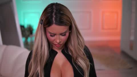 Eva online show from 23, 11, 2025