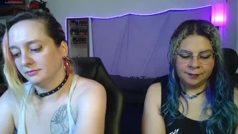 Snapshot of evelan123 chatting on 18, 5, 2026 Chulal online show from 18, 5, 2026