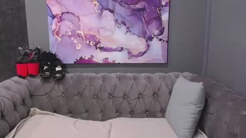 Snapshot of evelibston chatting on 15, 11, 2025 EveLibston online show from 15, 11, 2025