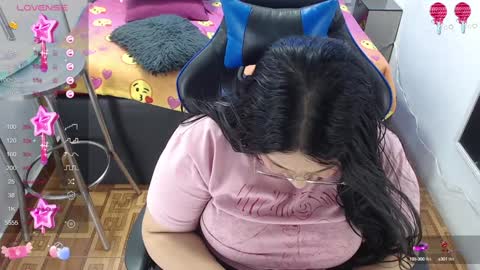 Snapshot of evelin_zaens chatting on 17, 1, 2025 evelin zaens online show from 17, 1, 2025