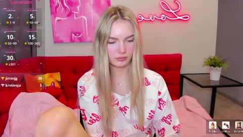 Snapshot of evelineamore chatting on 18, 7, 2026 Eveline online show from 18, 7, 2026