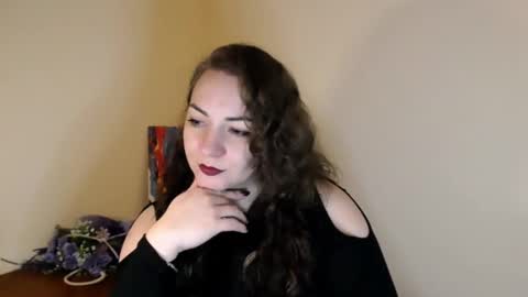 Snapshot of evelineli chatting on 3, 3, 2025 Lydia online show from 3, 3, 2025