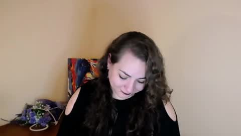 Snapshot of evelineli chatting on 3, 3, 2025 Lydia online show from 3, 3, 2025