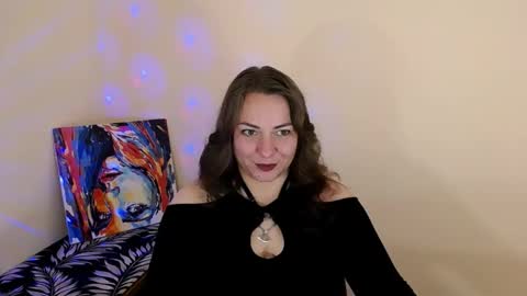 Snapshot of evelineli chatting on 3, 10, 2025 Lydia online show from 3, 10, 2025