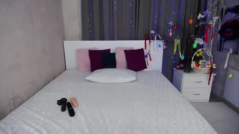 Evelin online show from 16, 4, 2026