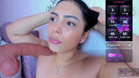 Snapshot of evelinn_belen chatting on 15, 5, 2026 Evelinn belen online show from 15, 5, 2026