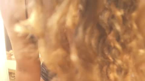 Snapshot of evelonga_707 chatting on 15, 5, 2026 DAYANITA online show from 15, 5, 2026