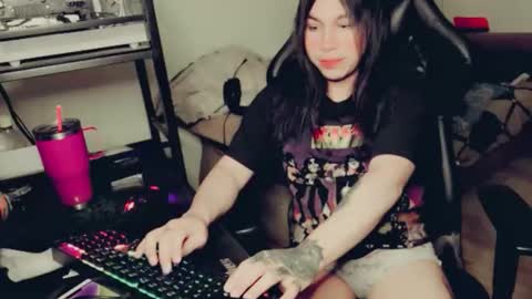 evelyn420521 online show from 27, 5, 2026