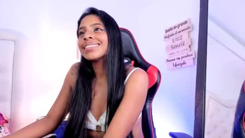 evelyn ebony online show from 7, 12, 2024