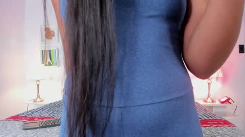 evelyn ebony online show from 4, 1, 2025