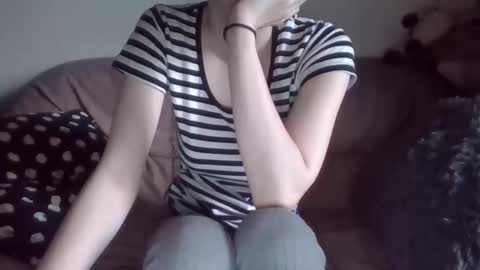 Snapshot of evelyn_tessy chatting on 25, 4, 2026 Evelyn online show from 25, 4, 2026