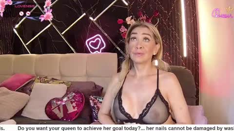 Snapshot of evelynagrey chatting on 15, 5, 2026 EvelynaGrey online show from 15, 5, 2026
