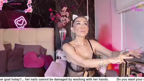Snapshot of evelynagrey chatting on 18, 5, 2026 EvelynaGrey online show from 18, 5, 2026