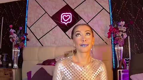 Snapshot of evelynagrey chatting on 29, 5, 2026 EvelynaGrey online show from 29, 5, 2026
