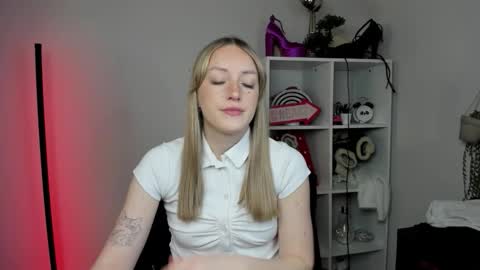 evelynblond online show from 27, 3, 2026