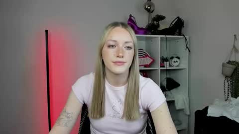 evelynblond online show from 30, 3, 2026