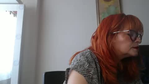 Snapshot of evelynsmithcol chatting on 9, 2, 2026 Evelyn Smith online show from 9, 2, 2026