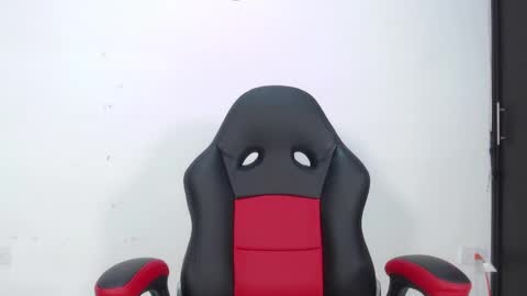 evelin 3 online show from 2, 2, 2025