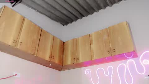 everlin_01 online show from 11, 6, 2026