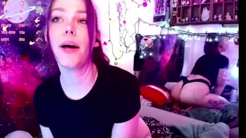 Snapshot of everlyester chatting on 27, 2, 2025 Evie online show from 27, 2, 2025