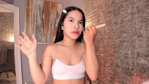 Snapshot of everyh chatting on 4, 2, 2025 Sophia online show from 4, 2, 2025