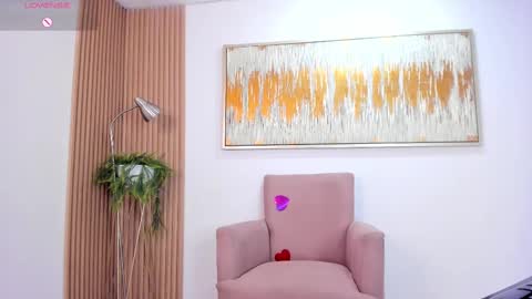 Snapshot of everyh chatting on 23, 2, 2025 Sophia online show from 23, 2, 2025