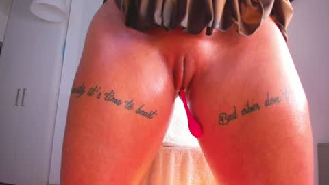 Sensation Body online show from 31, 1, 2025