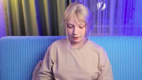 Snapshot of eves_eyes chatting on 2, 12, 2025 Forget me not eve on CB online show from 2, 12, 2025