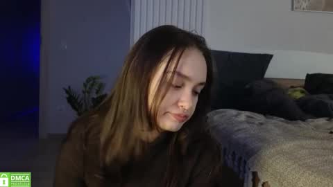 evi_woow online show from 9, 11, 2025