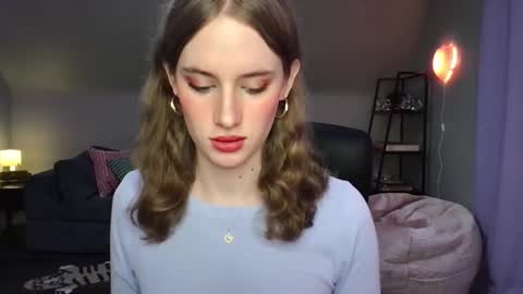 Evie3 online show from 20, 2, 2025