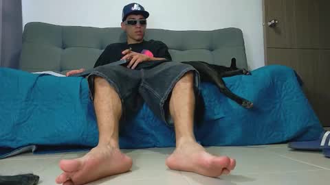 Snapshot of evil_boss1 chatting on 12, 5, 2026 evil_boss1 online show from 12, 5, 2026