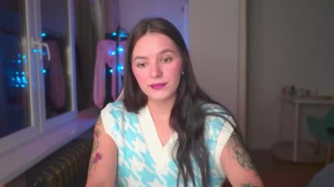 Snapshot of ewelynscott chatting on 3, 11, 2025 ewelynscott online show from 3, 11, 2025