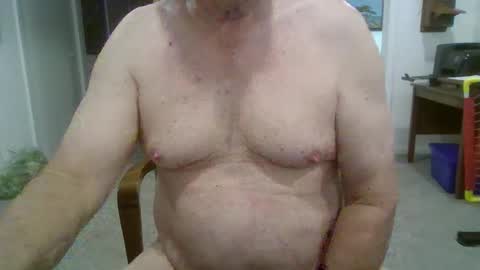 Snapshot of excitacbleguy9 chatting on 5, 11, 2025 was excitablyguy hacked online show from 5, 11, 2025