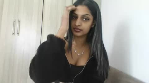 tiara online show from 7, 7, 2026