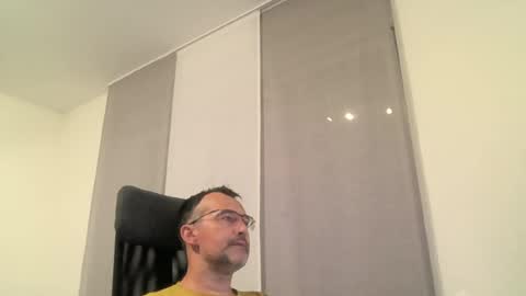 Snapshot of exhibit77 chatting on 7, 7, 2026 exhibit77 online show from 7, 7, 2026