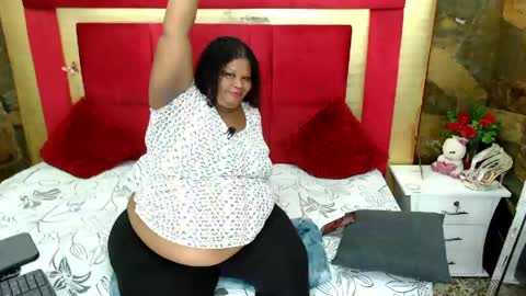 Snapshot of exoticbigmandx chatting on 27, 4, 2026 Mandy online show from 27, 4, 2026