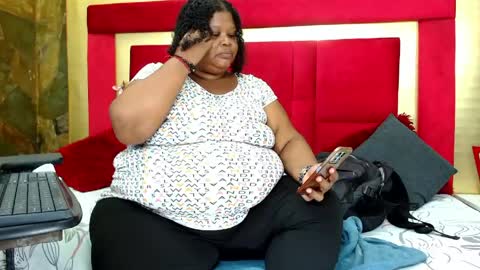 Snapshot of exoticbigmandx chatting on 28, 5, 2026 Mandy online show from 28, 5, 2026